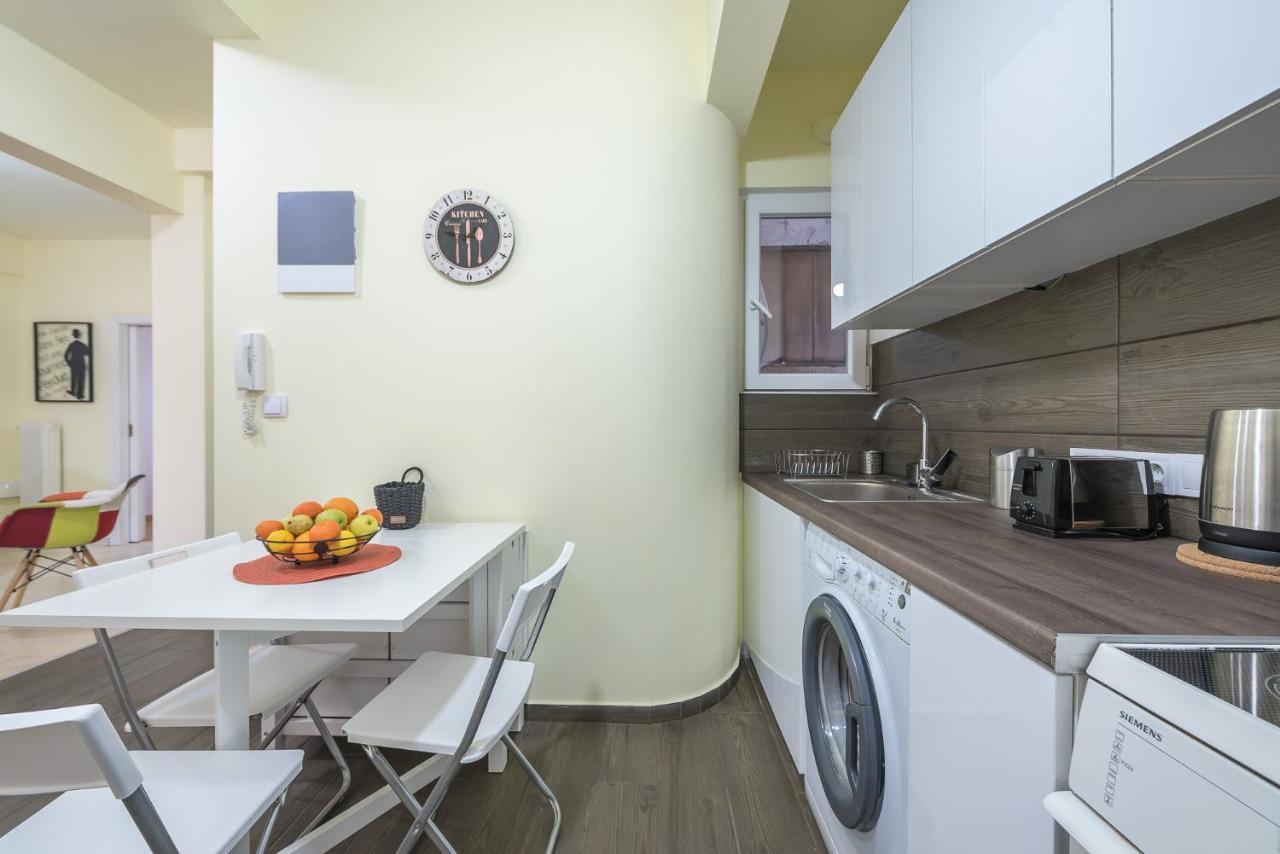 Superb Acropolis View 3Bd Apt In Historical Center Athen Eksteriør bilde