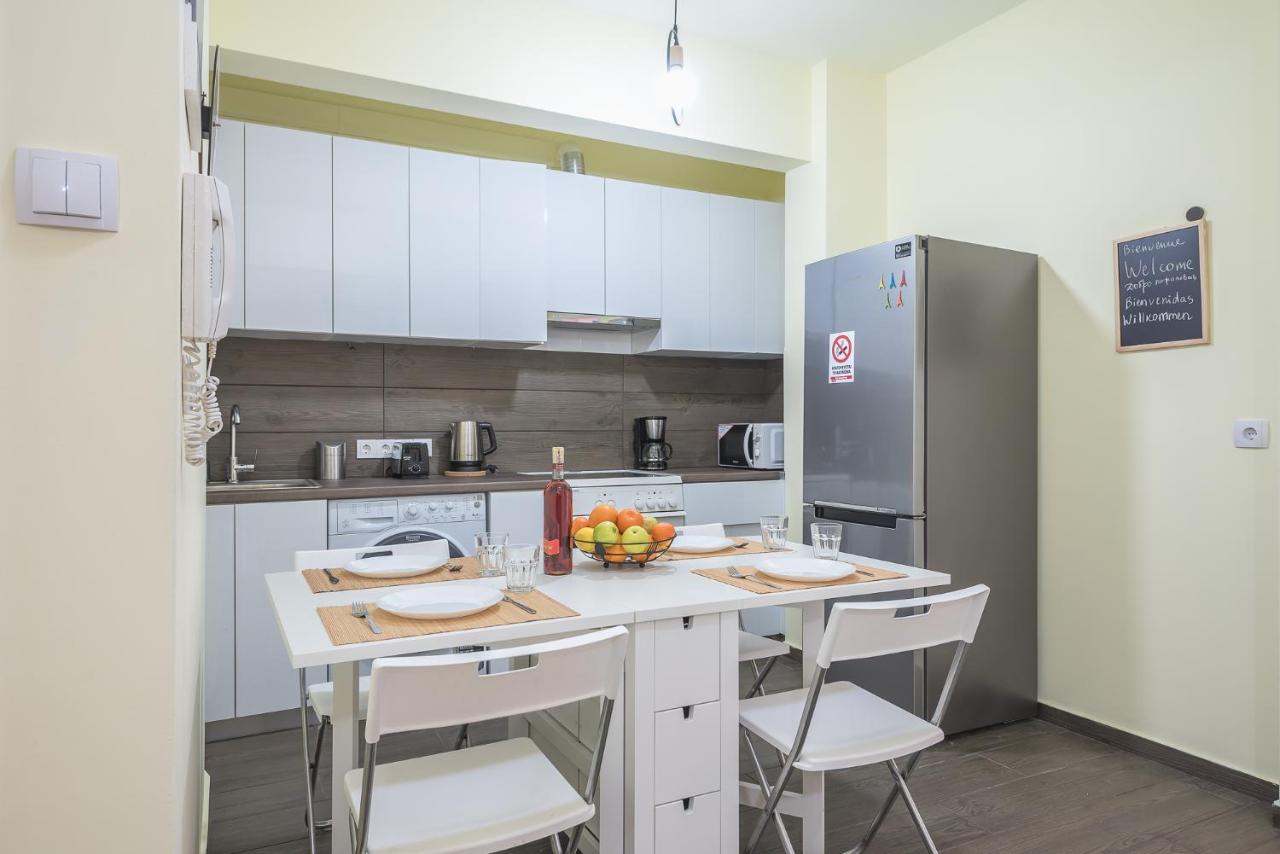 Superb Acropolis View 3Bd Apt In Historical Center Athen Eksteriør bilde